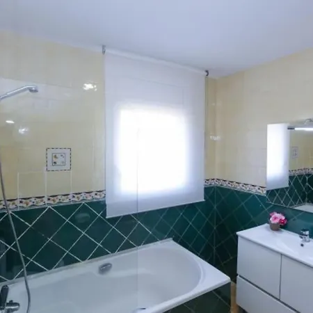 Grh Bianca - With Private Pool And Bbq Salou